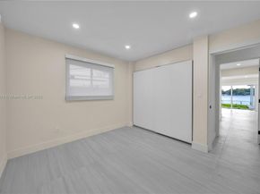 5020 SW 92nd Ave, Miami FL 33165