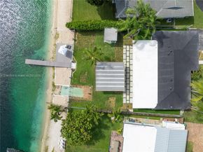 5020 SW 92nd Ave, Miami FL 33165