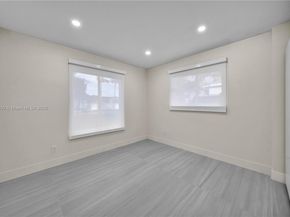 5020 SW 92nd Ave, Miami FL 33165