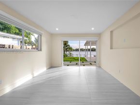 5020 SW 92nd Ave, Miami FL 33165