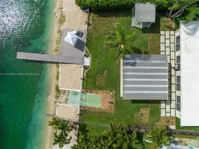 5020 SW 92nd Ave, Miami FL 33165