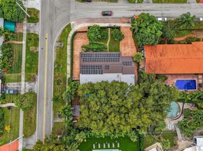 19901 NE 21st Ave, Miami FL 33179