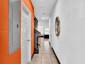 23 SE 3rd Ave, Hallandale Beach FL 33009