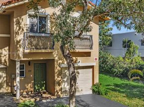 23 SE 3rd Ave, Hallandale Beach FL 33009