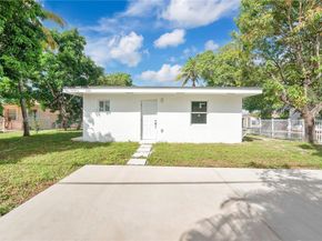 521 NW 33rd Ave, Miami FL 33125