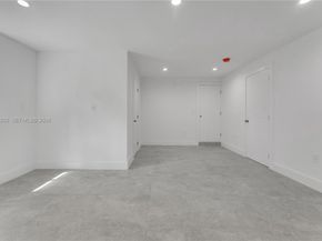 521 NW 33rd Ave, Miami FL 33125