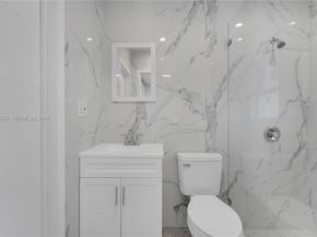 521 NW 33rd Ave, Miami FL 33125