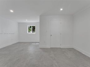 521 NW 33rd Ave, Miami FL 33125