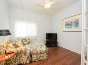 5402 NW 110th Ave, Doral FL 33178
