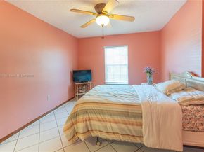 419 SW 136th Pl, Miami FL 33184