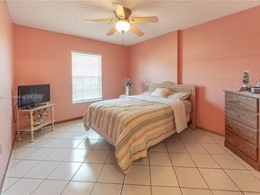 419 SW 136th Pl, Miami FL 33184