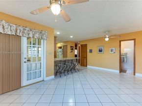 419 SW 136th Pl, Miami FL 33184