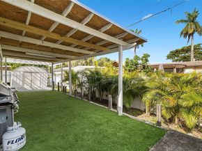 724 SW 4th Ct, Hallandale Beach FL 33009