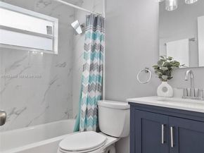 724 SW 4th Ct, Hallandale Beach FL 33009