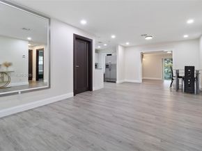 724 SW 4th Ct, Hallandale Beach FL 33009