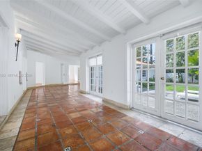 2300 S Miami Ave, Miami FL 33129