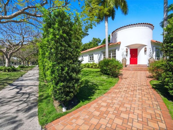 2300 S Miami Ave, Miami FL 33129