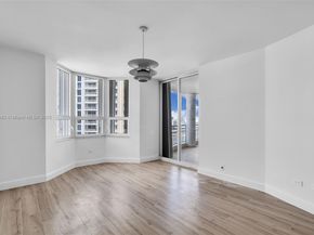 808 Brickell Key Dr 3205, Miami FL 33131