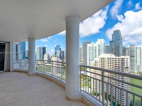 808 Brickell Key Dr 3205, Miami FL 33131