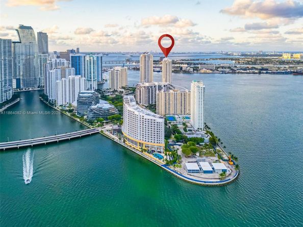 808 Brickell Key Dr 3205, Miami FL 33131
