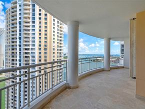 808 Brickell Key Dr 3205, Miami FL 33131