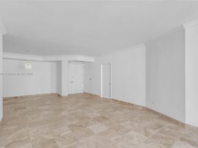808 Brickell Key Dr 3205, Miami FL 33131