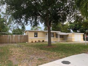 1624 NE 48th Ct, Pompano Beach FL 33064