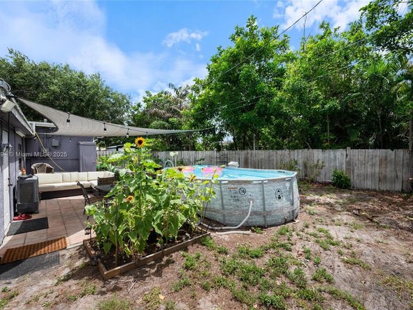 1624 NE 48th Ct, Pompano Beach FL 33064
