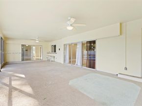 6150 SW 7th St, Plantation FL 33317