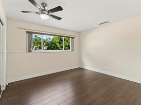 6150 SW 7th St, Plantation FL 33317