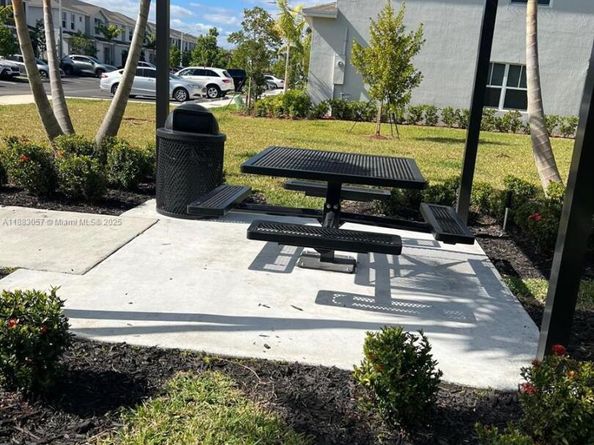 401 NE 1st Dr, Florida City FL 33034