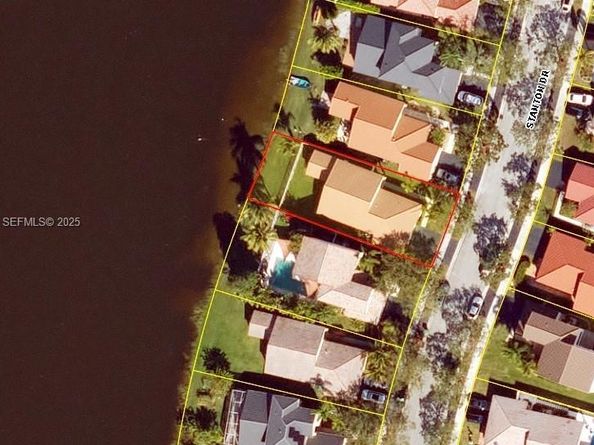824 Stanton Dr, Weston FL 33326