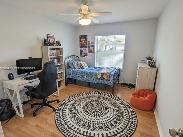 824 Stanton Dr, Weston FL 33326