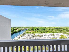 90 Edgewater Dr PH23, Coral Gables FL 33133