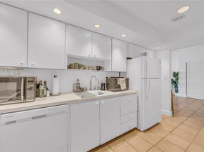 90 Edgewater Dr PH23, Coral Gables FL 33133