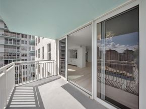 301 174th St 1818, Sunny Isles Beach FL 33160