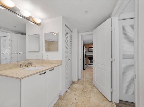 2101 Brickell Avenue 905, Miami FL 33129