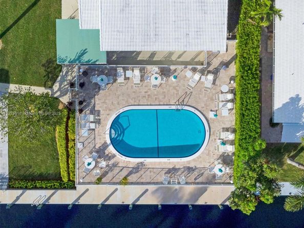 3210 SE 10th St 4D, Pompano Beach FL 33062