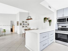 20761 NE 4th Pl 205, Miami FL 33179