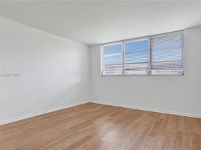681 S Hollybrook Dr 203, Pembroke Pines FL 33025