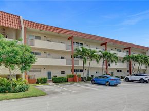 681 S Hollybrook Dr 203, Pembroke Pines FL 33025
