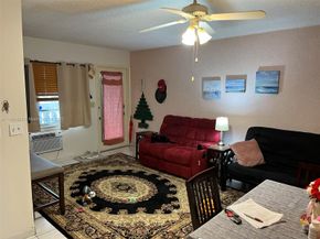 181 NE 14th Ave 22B, Hallandale Beach FL 33009
