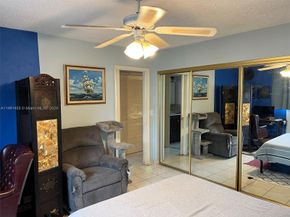 181 NE 14th Ave 22B, Hallandale Beach FL 33009