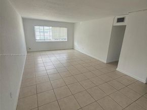 13700 NE 6th Ave 213, North Miami FL 33161