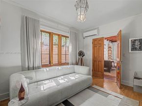 3233 Crystal Ct, Miami FL 33133