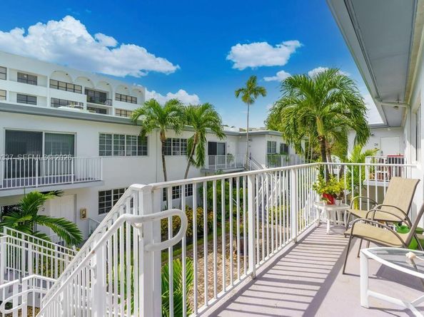 9280 Bay Harbor Ter 26, Bay Harbor Islands FL 33154
