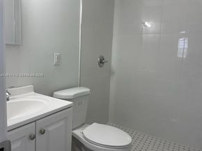 Undisclosed Address #A12017112, Fort Lauderdale FL 33311