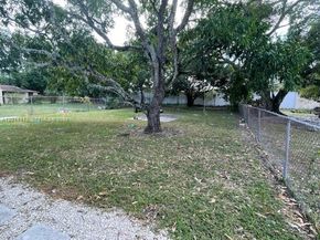 Undisclosed Address #A12017112, Fort Lauderdale FL 33311