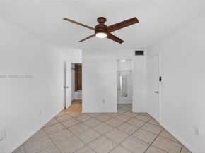 1250 Lincoln Rd 404, Miami Beach FL 33139