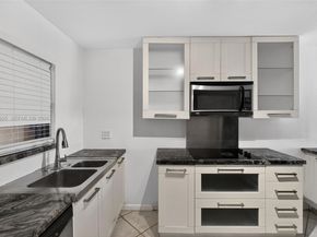 1250 Lincoln Rd 404, Miami Beach FL 33139